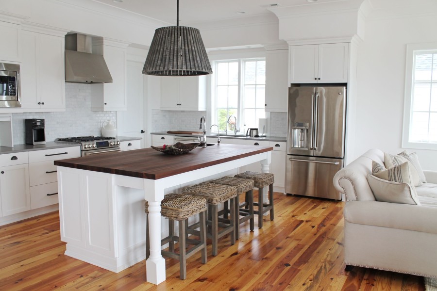 fantastic custom kitchen in morehead city beach house | custom luxury homes in north carolina
